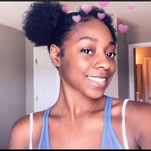 Meet your Posher, Amari